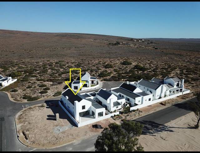 2 BEDROOM HOUSE FOR SALE IN BRITANNIA BAY